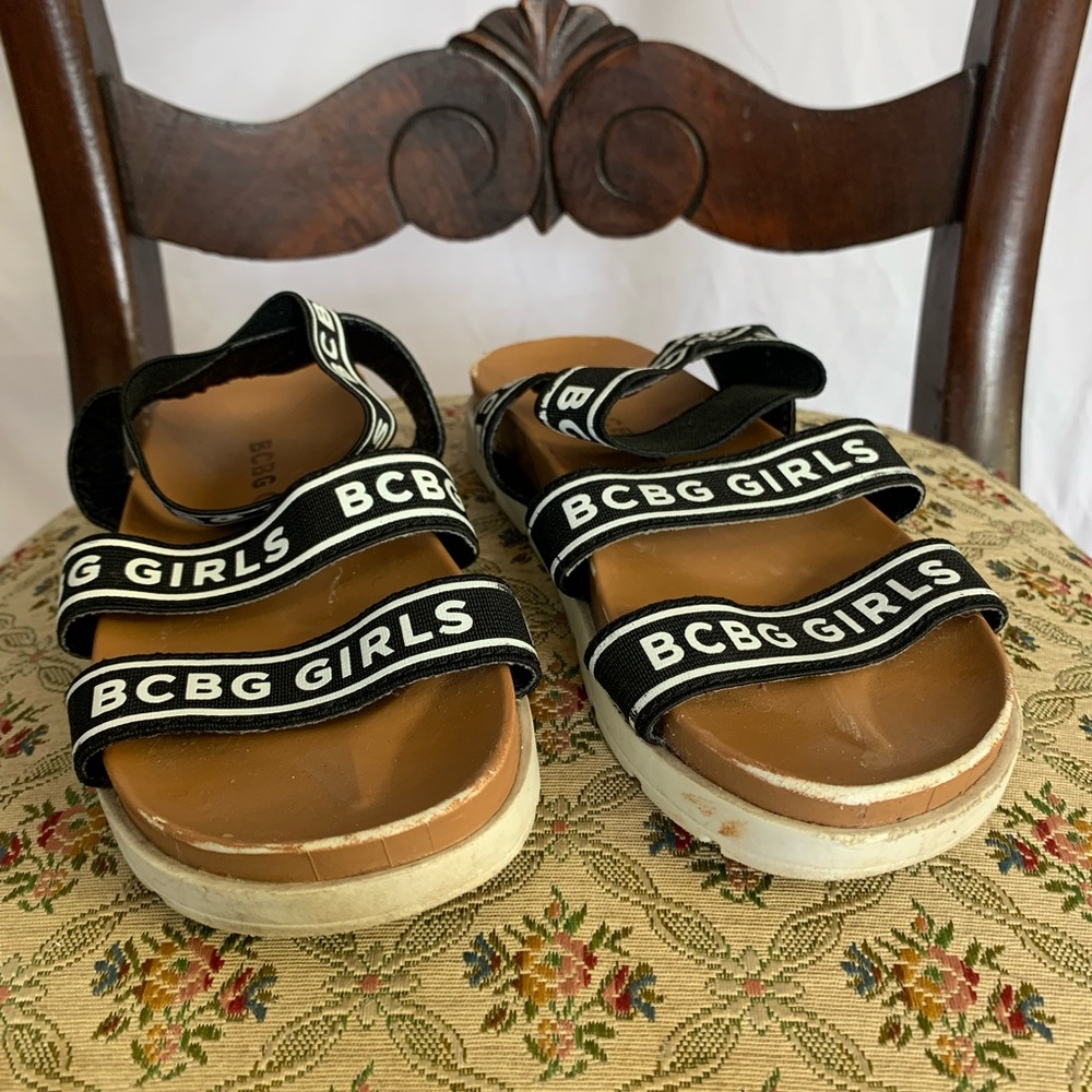 BCBG girls size 13 sandals
